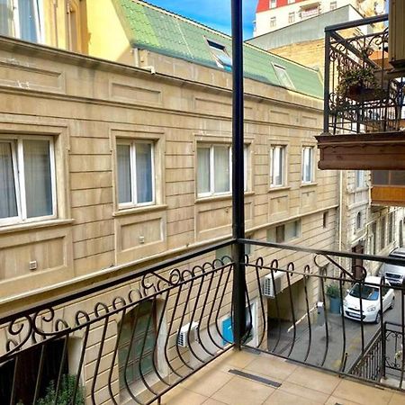 S T Hostel Formerly Sth Hostel Baku Extérieur photo